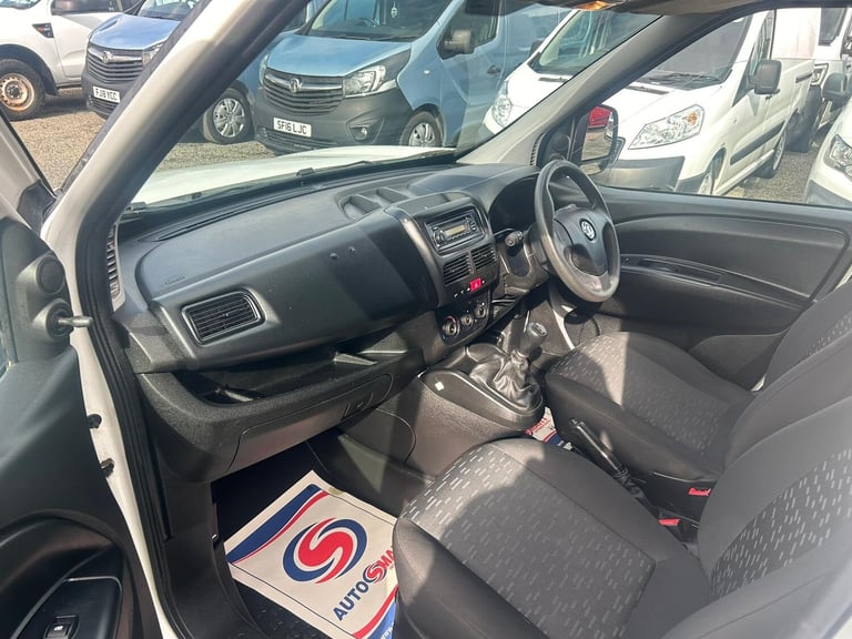 2018 Vauxhall Combo 2300 1.3 CDTI 16V 95ps H1 Van Euro 6 [Start Stop] PANEL VAN Diesel Manual