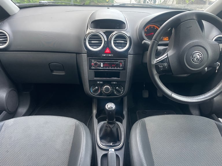 VAUXHALL CORSA DESIGN ,1.4 LTR,5DOOR,6MONTH MOT,ULEZ FREE ,DRIVE GREAT 