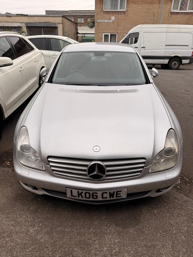 image for Mercedes-Benz, CLS, Coupe, 2006, Semi-Auto, 3498 (cc), 4 doors