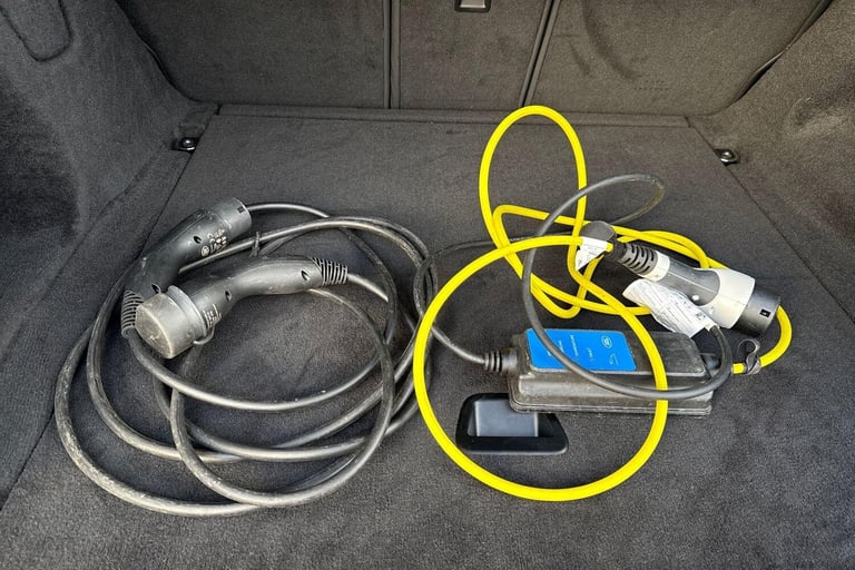 2023 Land Rover Range Rover Sport 3.0 P440e 38.2kWh Dynamic SE SUV 5dr Petrol Plug-in Hybrid Auto...