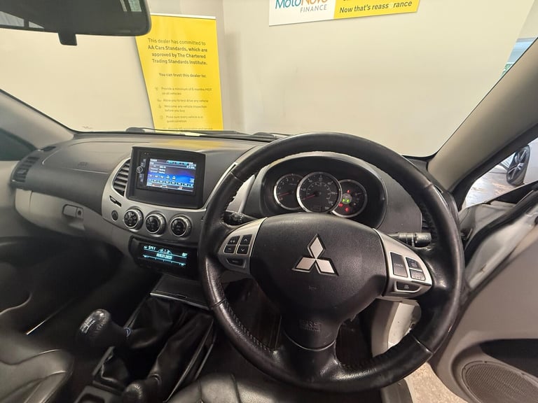 2012 Mitsubishi L200 2.5 DI-D Barbarian Black 4WD Euro 5 4dr (LB) PICK UP Diesel Manual