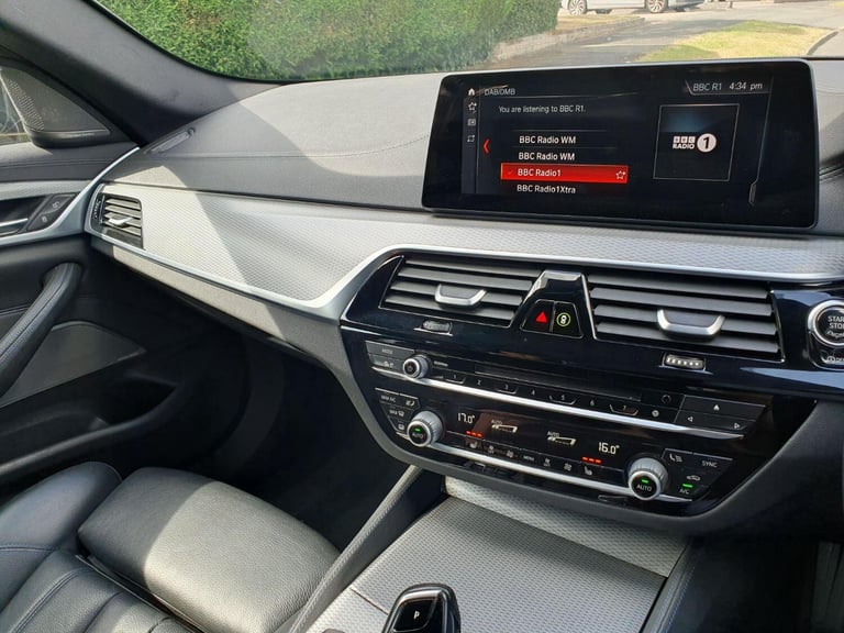 BMW 5 SERIES 3.0 540i xDrive M Sport Touring 2018