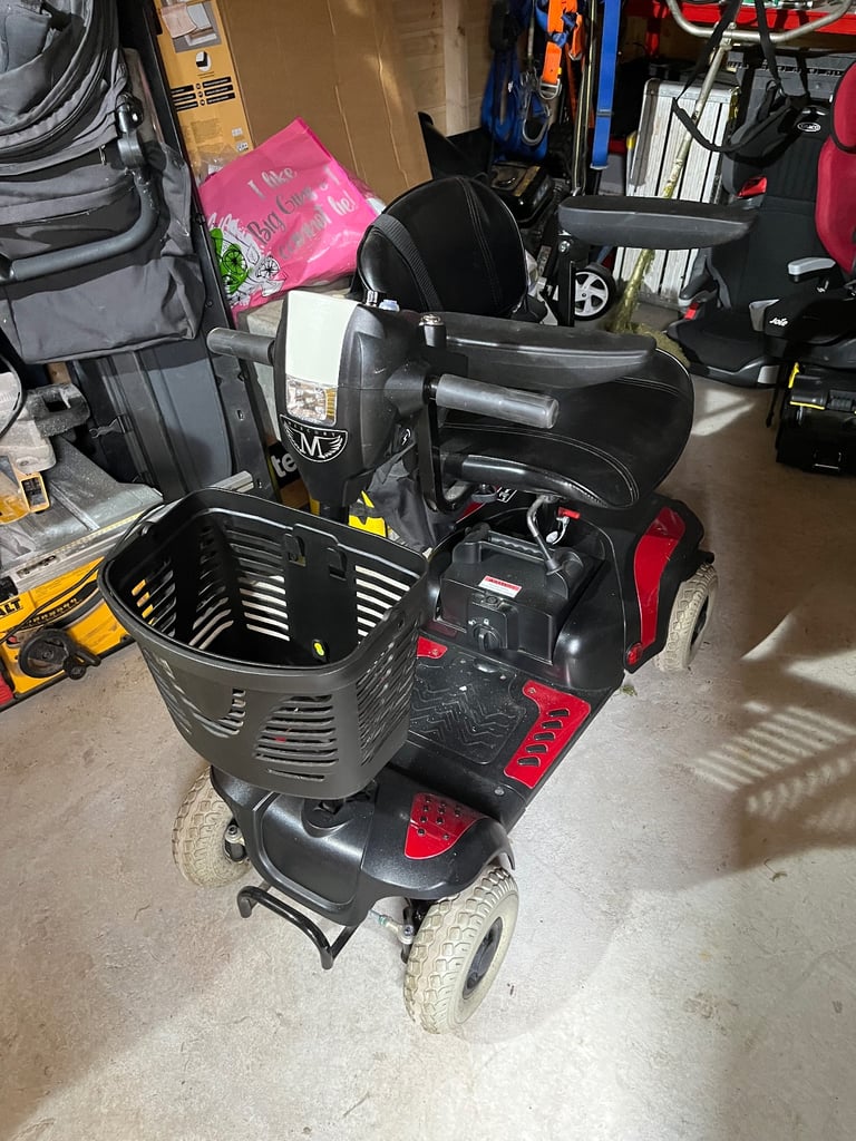 Mobility scooter 