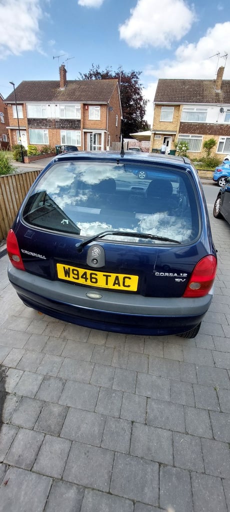 VAUXHALL CORSA B USED DAILY BUT MOT RUNS OUT TODAY 1 PREV OWNER 2 KEYS