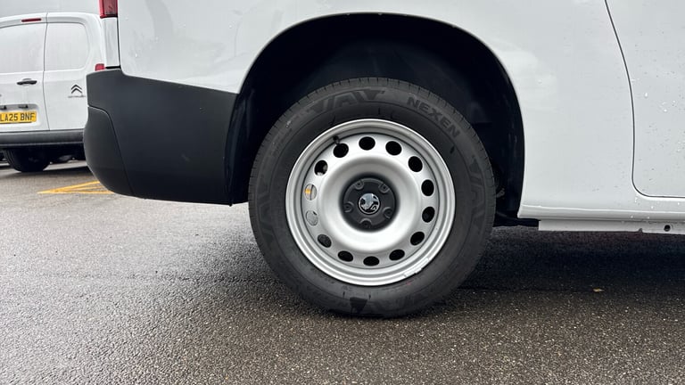 2024 Vauxhall Combo 1.5 Turbo D 2300 Prime XL Panel Van 6dr Diesel Manual LWB Euro 6 (s/s) (100 P...