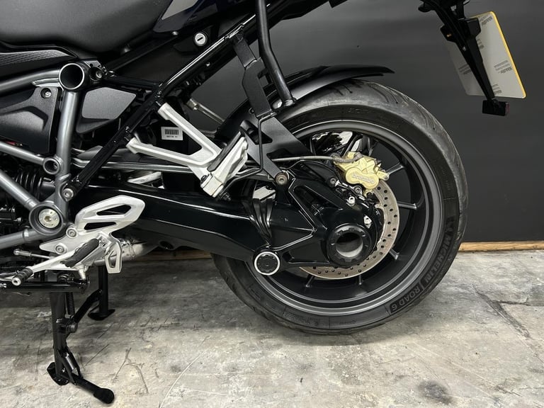 2019 19-PLATE BMW R1250RS EXCLUSIVE 17,048 MILES ** FSH ** FULL LUGGAGE **