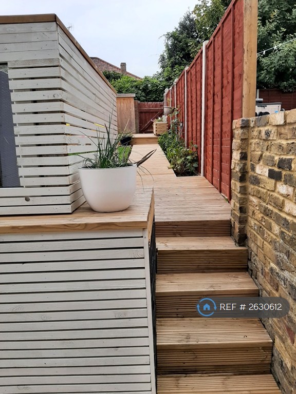 3 bedroom house in Milton Road, Belvedere, DA17 (3 bed) (#2630612)