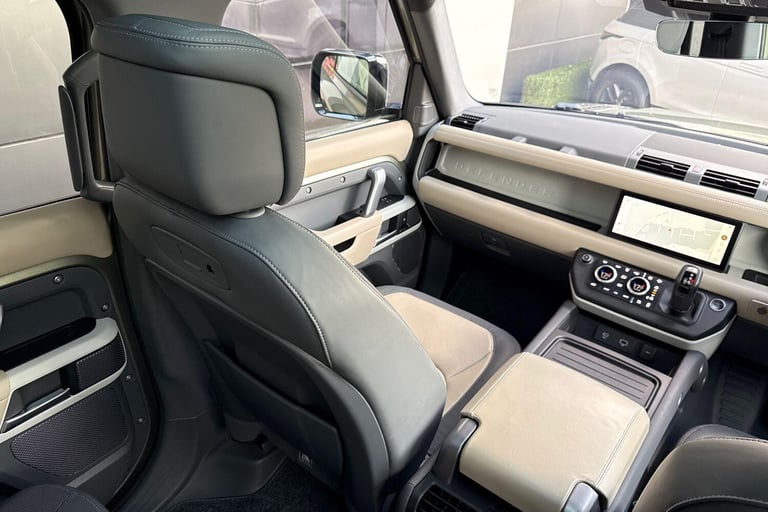 2021 Land Rover Defender 110 2.0 P400e 15.4kWh X-Dynamic HSE SUV 5dr Petrol Plug-in Hybrid Auto 4...