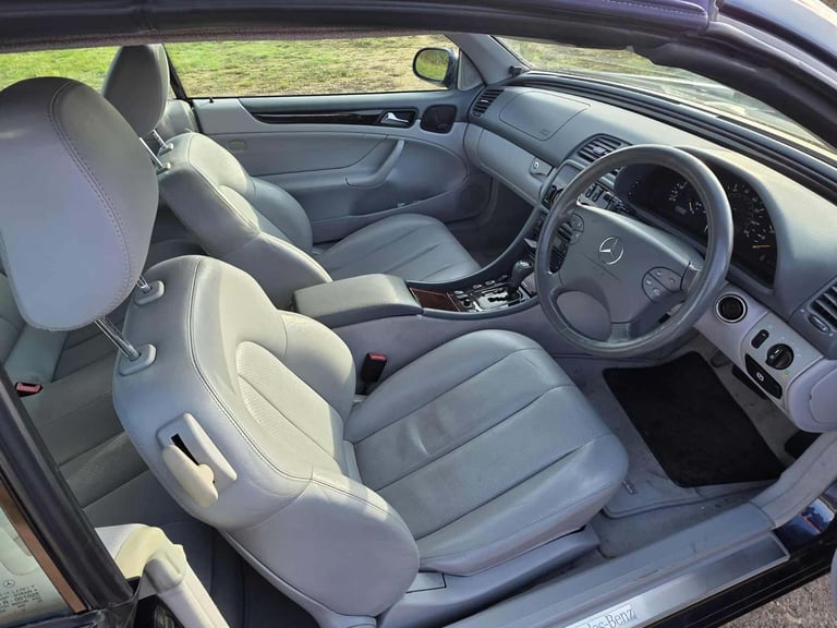 MERCEDES CLK 230 KOMPRESSOR AUTOMATIC CONVERTIBLE