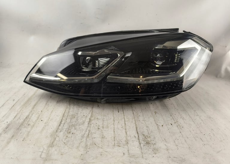 Headlight vw Golf 7 facelift led 