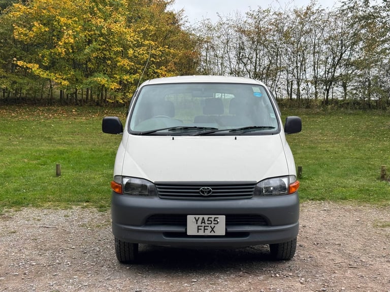 Toyota, HIACE, Panel Van, 2006, Manual, 2494 (cc)