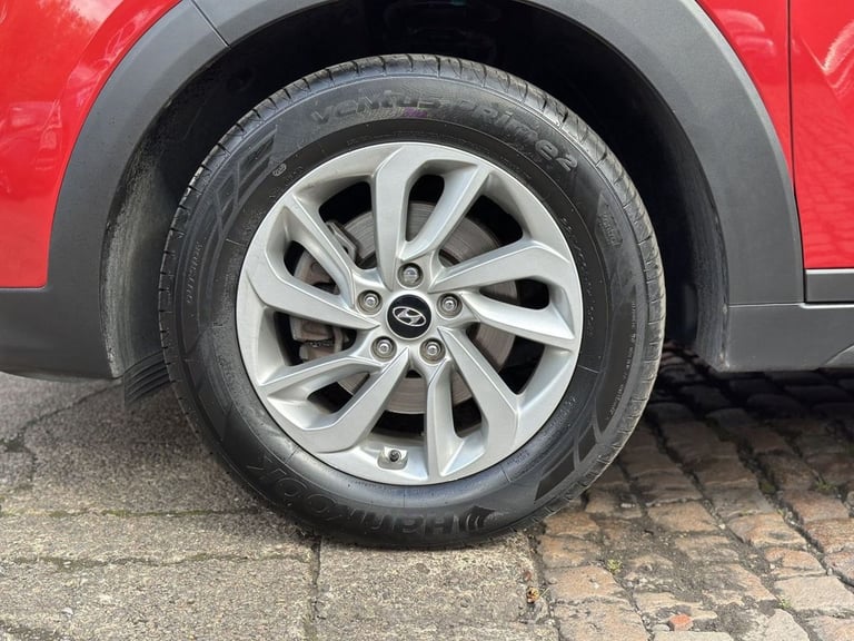 2018 Hyundai TUCSON 1.7 CRDi Blue Drive SE Nav SUV 5dr Diesel DCT Euro 6 (s/s) (141 ps) ESTATE Di...