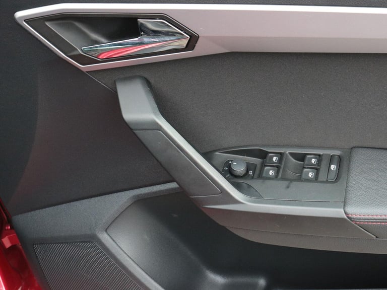 2021 SEAT Arona 1.0 TSI 110 FR Red Edition 5dr HATCHBACK PETROL Manual