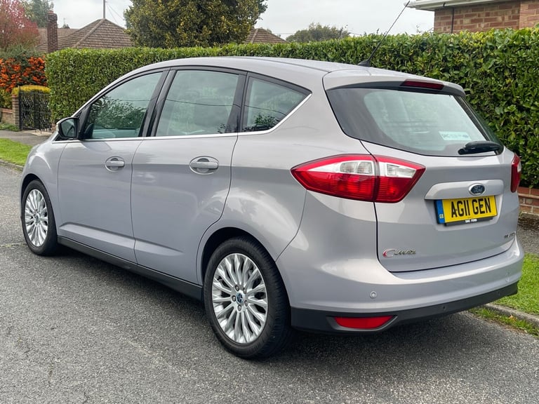 Ford C-Max Titanium 1.6TI 125BHP in Stunning Silver Metallic with Unmarked Cloth