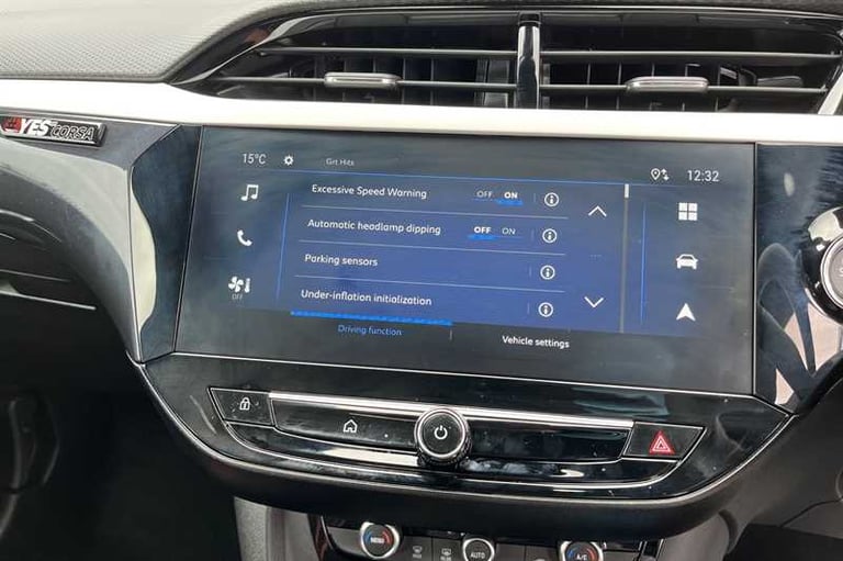 2025 Vauxhall Corsa 50kWh Yes Hatchback 5dr Electric Auto (136 ps) Hatchback Electric Automatic