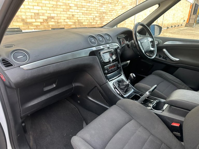 2011 Ford S-Max 2.0 TDCi 140 Titanium 5dr MPV Diesel Manual