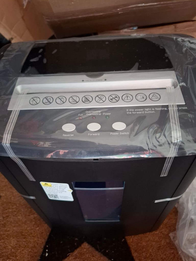 image for Royal Sovereign 120-Sheet Auto-Feed Cross-Cut Shredder – Low Noise, 60-Min Run Time