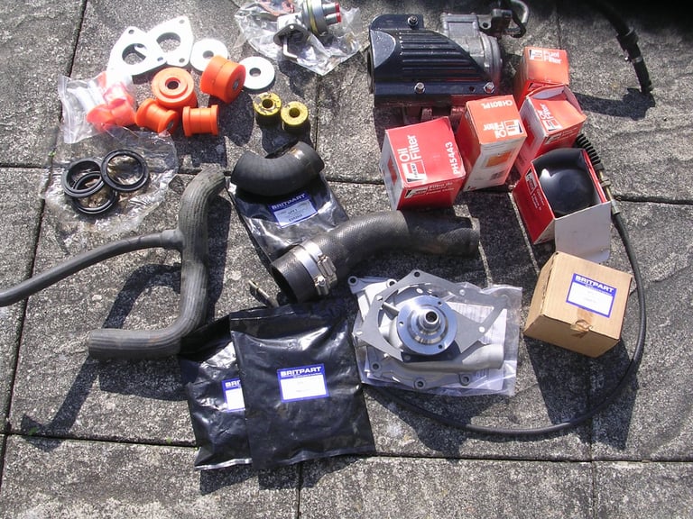 image for Landrover service items