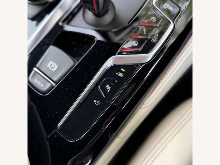2019 BMW 5 Series 4.4 M5 Auto 4WD 4dr Saloon Petrol Automatic