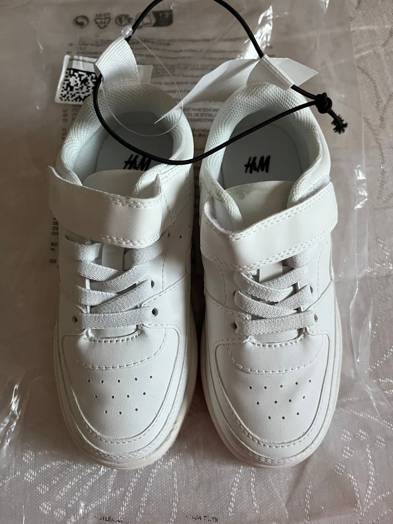 New Child’s H&M Trainers 