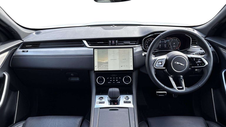 2024 Jaguar F-Pace 2.0 D200 R-Dynamic SE Black 5dr Auto AWD Estate Diesel Automatic
