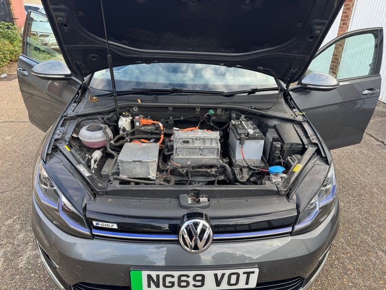 2019 Volkswagen Golf  e-Golf  5dr Auto PCO HATCHBACK Electric Automatic