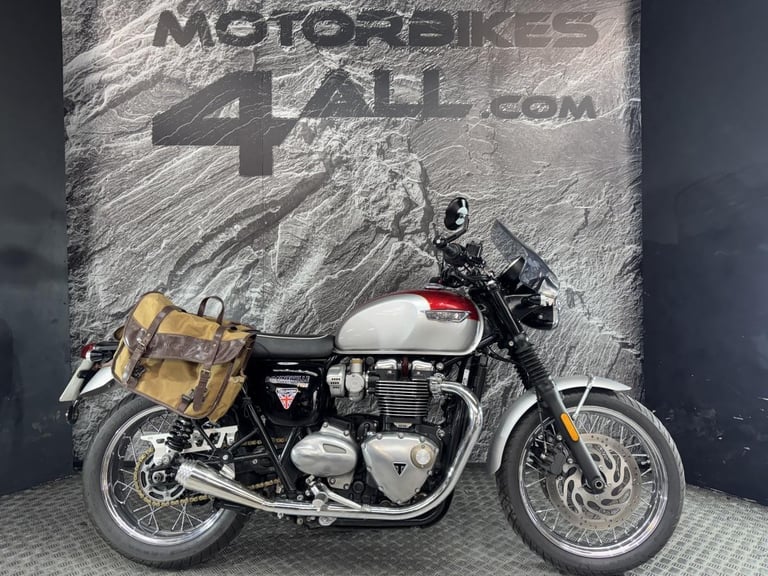 image for TRIUMPH BONNEVILLE T120 2017