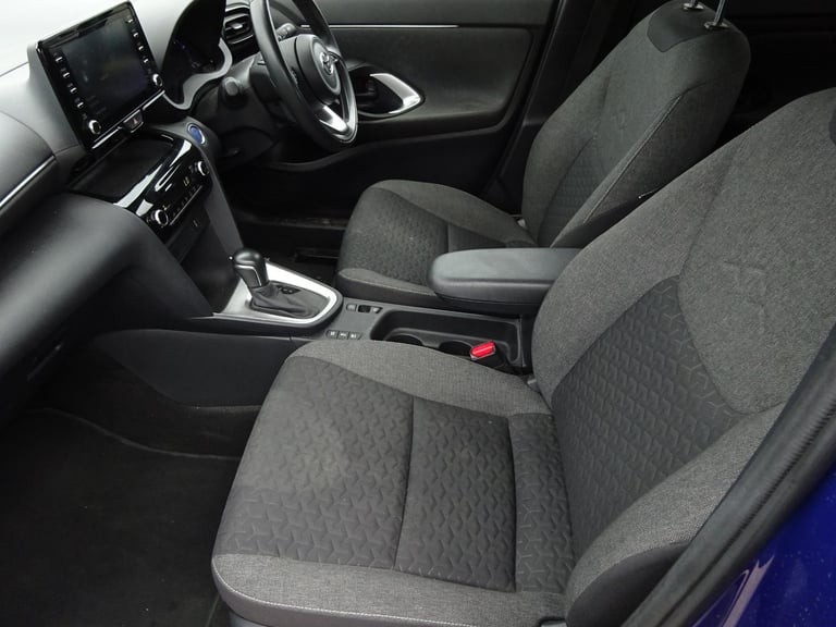 2022 72 REG TOYOTA YARIS CROSS DESIGN HEV HYBRID AUTO DAMAGED SALVAGE