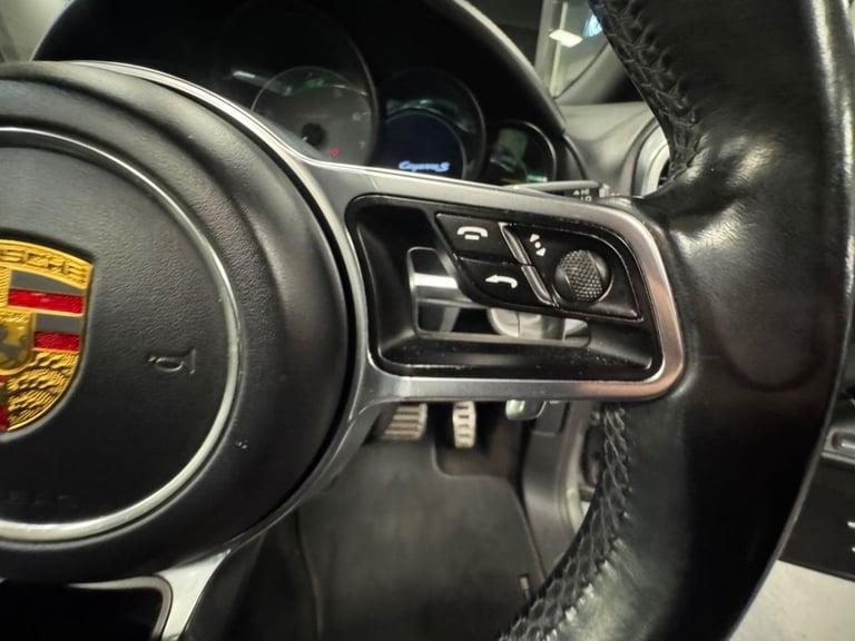 2016 65 PORSCHE CAYENNE 3.0 V6 E-HYBRID S SUV 5DR PETROL PLUG-IN HYBRID TIPTRONI