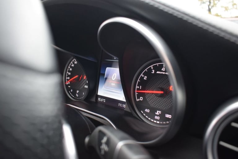 2017 66 MERCEDES-BENZ C-CLASS 4.0 C63 V8 BITURBO AMG (PREMIUM) ESTATE 5DR PETROL