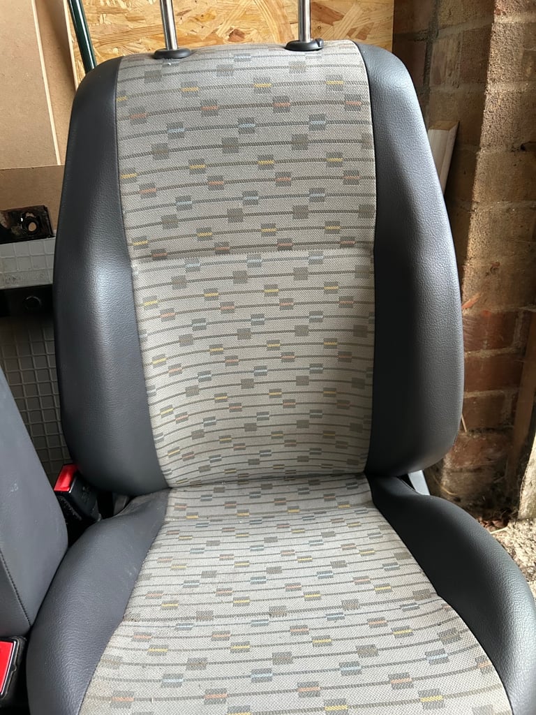 Vw caddy seats