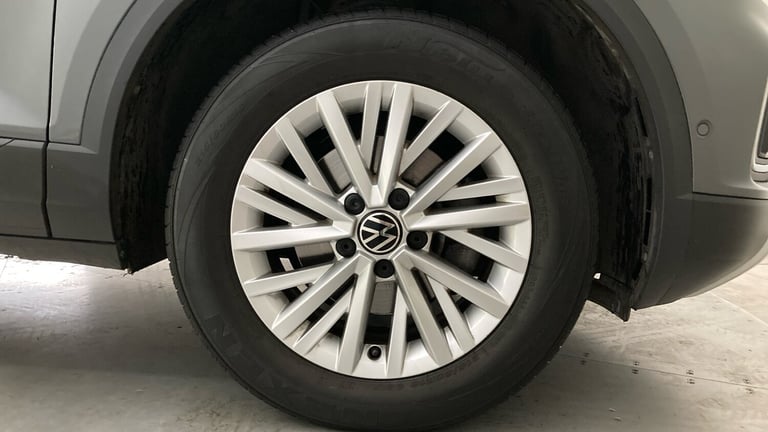 2022 Volkswagen T-Roc 1.0 TSI Life 5dr Petrol Hatchback Hatchback Petrol Manual