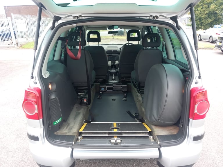 2008 Volkswagen Sharan 1.9 TDI SE 115 5dr Tip Auto Wheelchair Disabled Disability Car MPV Diesel ...