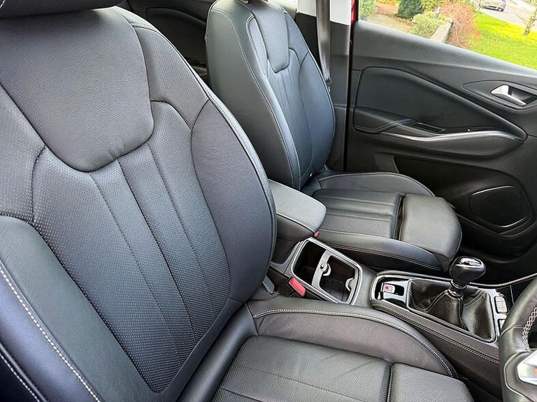 2020 Vauxhall Grandland X 1.2 Turbo Elite Nav 5dr HATCHBACK Petrol Manual