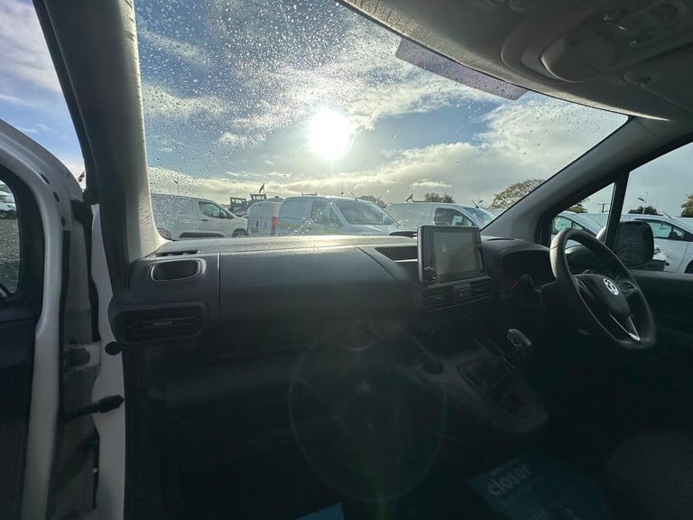 2020 Vauxhall Combo 1.6 Turbo D 2300 Sportive L1 H1 Euro 6 (s/s) 4dr PANEL VAN Diesel Manual