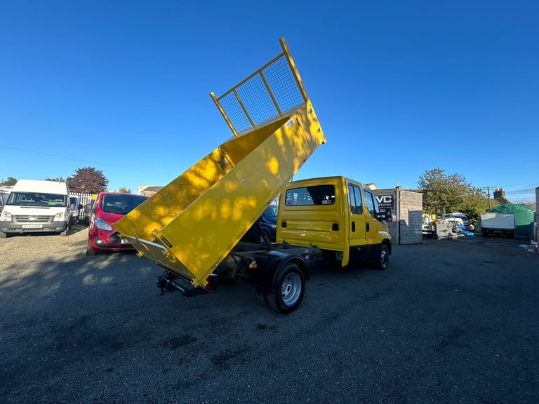 2017 Iveco Daily 2.3 Crew Cab Chassis 3450 WB DC TIPPER CHASSIS CAB Diesel Manual