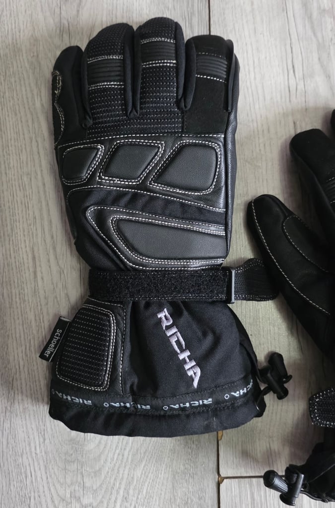 RICHA MOTORBIKE GLOVES 