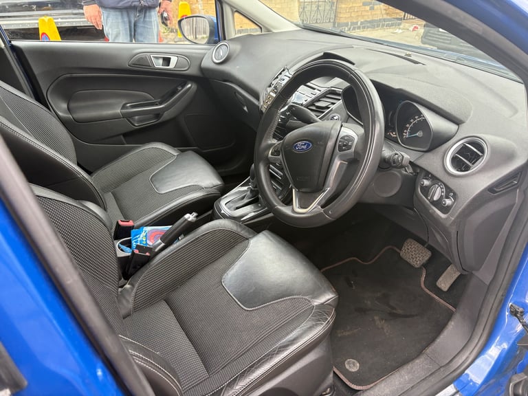 FORD FIESTA 1.6 Titanium X Auto.46.000 mls 