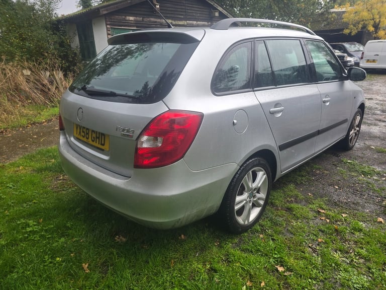 2008 Skoda Fabia 1.4 16V Sport 5dr 75hp HATCHBACK Petrol Manual