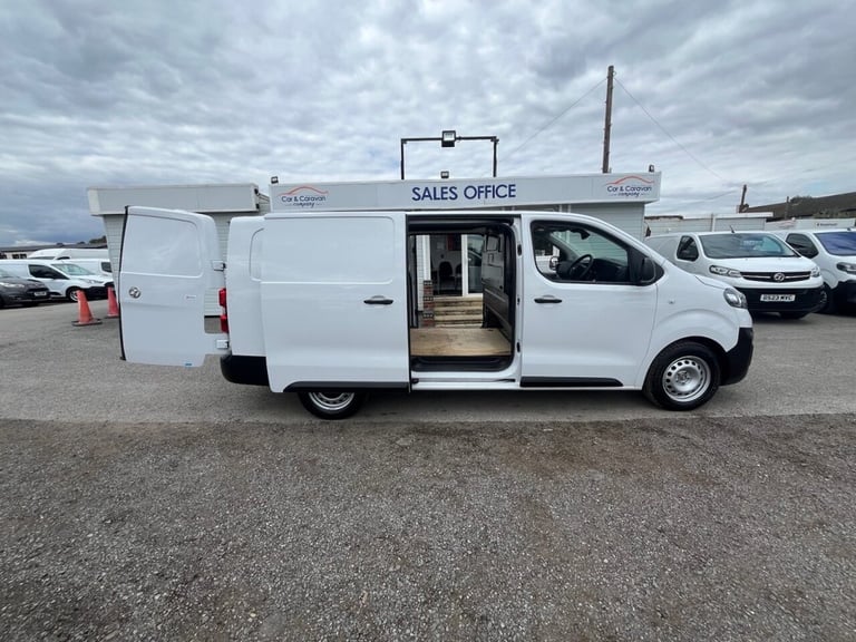 2022 72 VAUXHALL VIVARO 1.5 TURBO D 2900 DYNAMIC PANEL VAN 6DR DIESEL MANUAL L2 