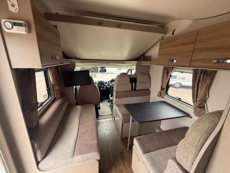 2021 Fiat SWIFT CHAMPAGNE 486 6 BERTH MOTORHOME WITH 6 SEATBELTS