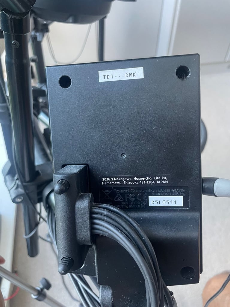Roland TD1 DMK - Mesh electronic drums