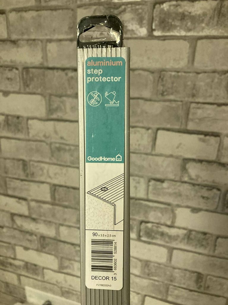 Aluminium Anti Slip Stair Nosing Trim 35x25mm Step Edge Protector 900mm Length