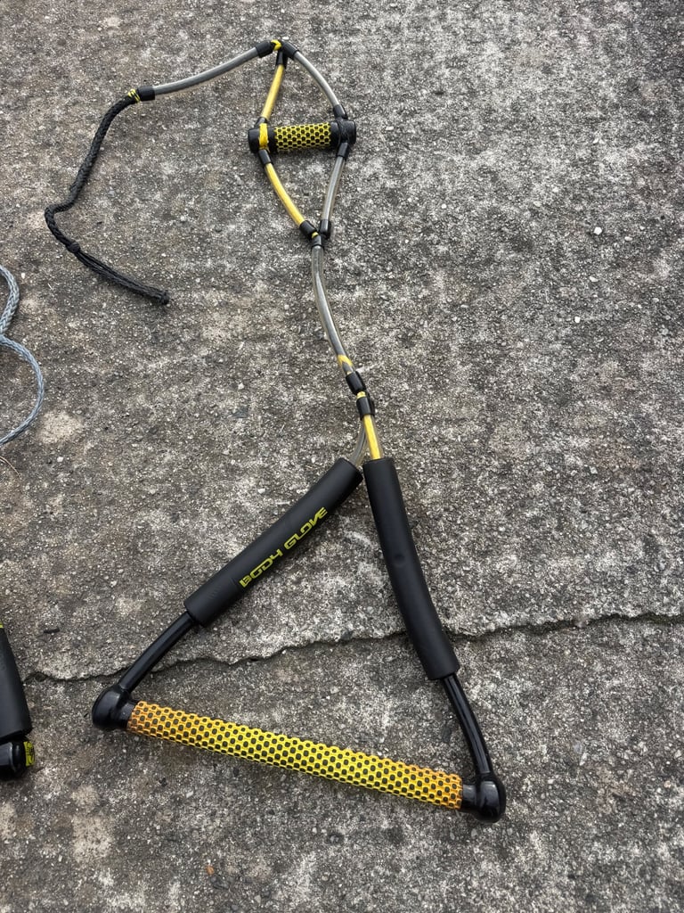 Various tow lines / grips for jetskis/ waterskiing, towing inflatables etc 