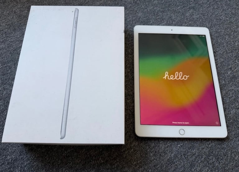iPad 6th Generation 32GB Excellent condition 