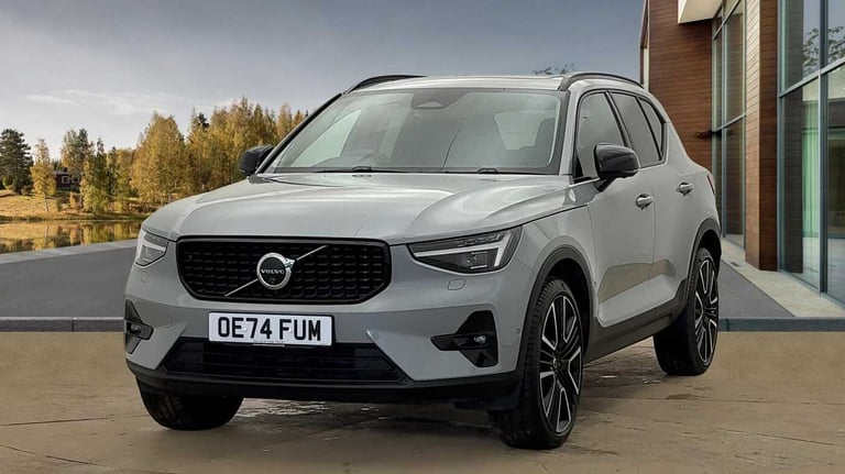 2024 Volvo XC40 2.0 B4P Ultra Dark 5dr Auto SUV Petrol Automatic