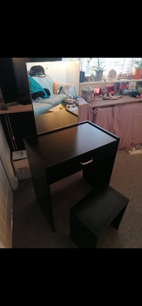 Dressing table with mirror and chair 