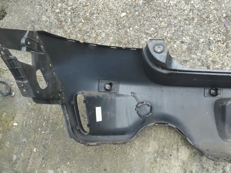 Mini countryman rear bumper. 