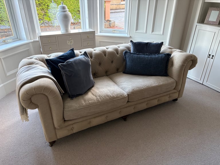 image for 2 x Cream Chesterfield Style Sofas 