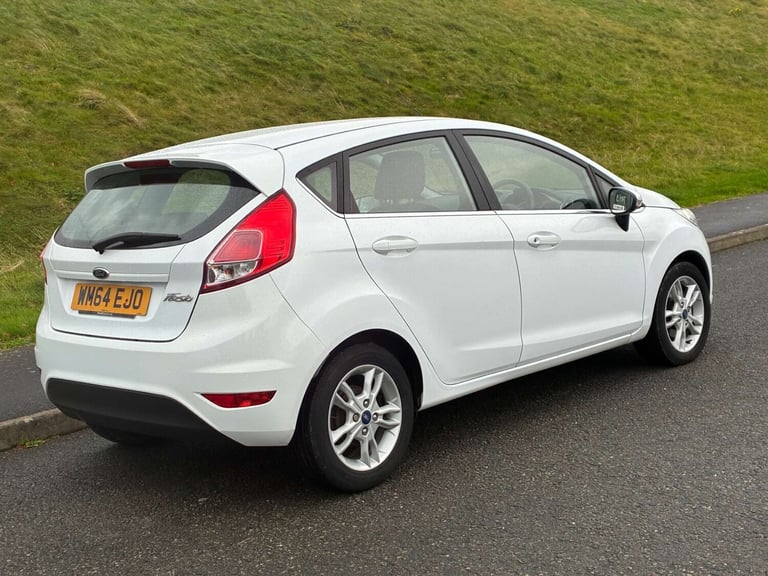 2015 Ford Fiesta 1.2 Fiesta Zetec 5dr Hatchback Petrol Manual